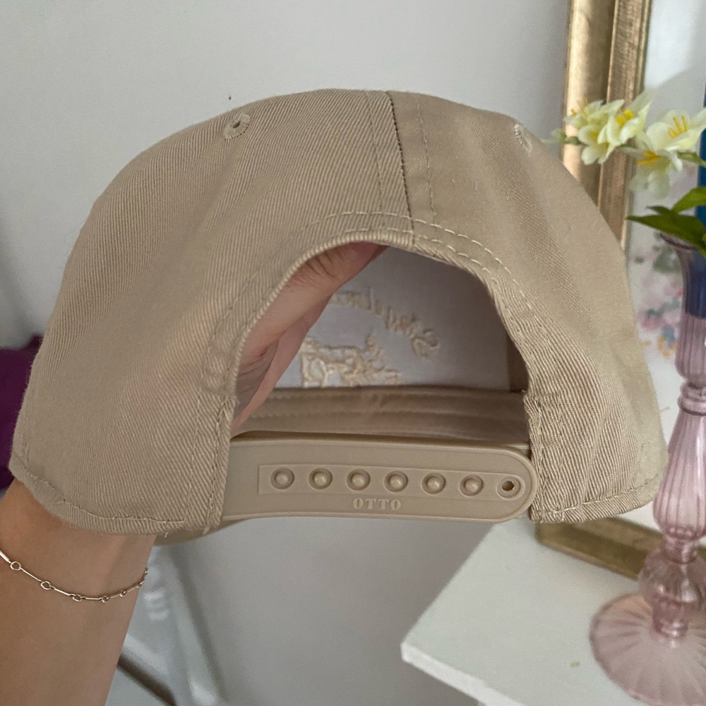 Siegelman Stable Hat View 4